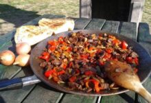Photo of Cómo guardar la carne en el camping: Consejos para una comida de camping sabrosa y segura